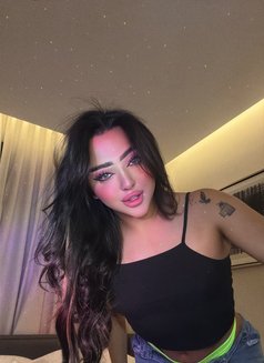 Zayouda - Transsexual escort in Riyadh Photo 1 of 5