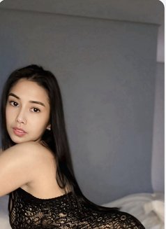 Elegant Zyra 🇵🇭 - puta in Riyadh Photo 4 of 11