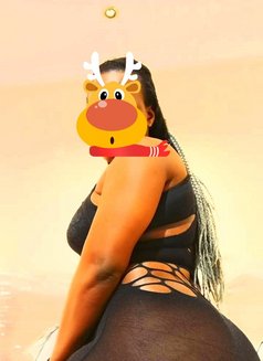 Zayra - escort in Riyadh Photo 3 of 4