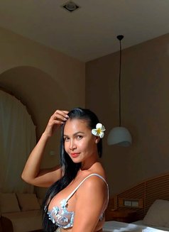 Zaza - puta in Pattaya Photo 10 of 22