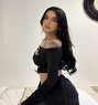 Zea Petite Girl in Bali - puta in Bali Photo 16 of 19