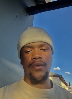 Zeandrey - Male escort in Johannesburg Photo 2 of 4