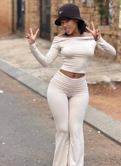 Heer GFE Doll - escort in Chennai Photo 2 of 5