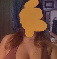 Zee Sweety - escort in Colombo