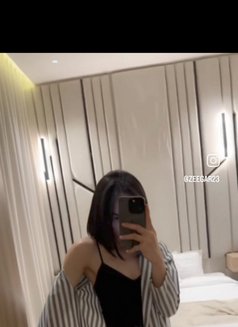 Zee Zee - Male escort in Riyadh Photo 11 of 13