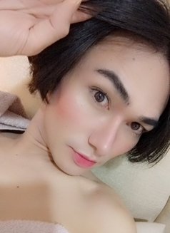 Zee Zee - Male escort in Riyadh Photo 13 of 13