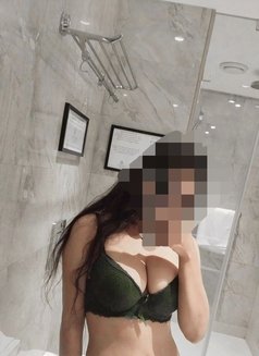 Zeena independent (Real meet & cam ) - escort in Mumbai Photo 27 of 27