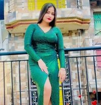 Zeenat Independent Full Safe & Secure - escort in Pune