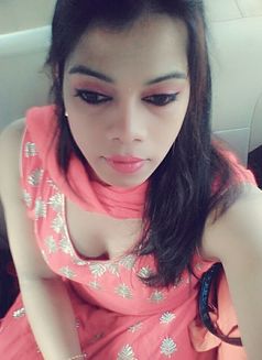 ZeennatShemale - Transsexual escort in Kolkata Photo 10 of 14