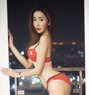 Zeesha - escort in Hong Kong Photo 6 of 9
