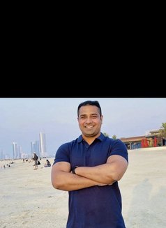 Zeeshan Yousaf - Male escort in Islamabad Photo 5 of 6