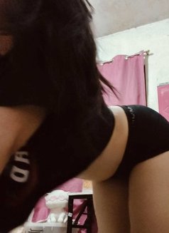 Zeeyah - escort in Amman Photo 3 of 3