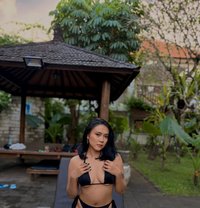Zeeylan - escort in Bali