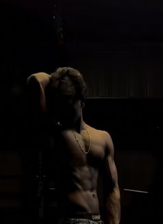 Zehen - Male escort in Bangalore Photo 1 of 1