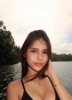 Zein Just Arrived - escort in Manila Photo 8 of 9