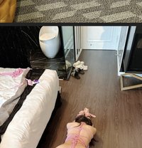 Zelia - escort in Doha