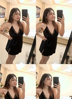 Zen - escort in Manila Photo 2 of 9