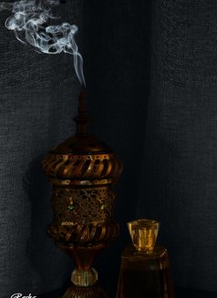 Zen Lustre - Masajista in Colombo Photo 3 of 6