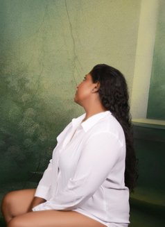 Zen Lustre - Masajista in Colombo Photo 5 of 6