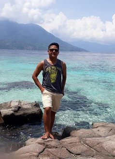 Zen Manly - Male escort in Bali Photo 5 of 7
