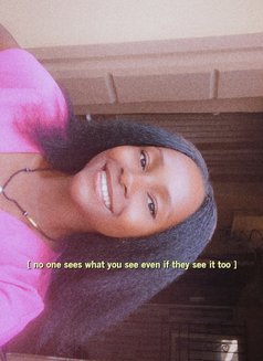 Zen - masseuse in Lagos, Nigeria Photo 4 of 10