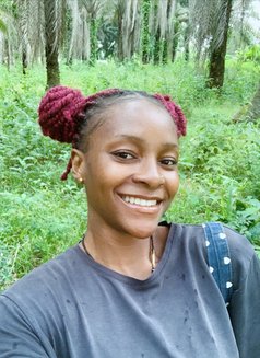 Zen - masseuse in Lagos, Nigeria Photo 9 of 10