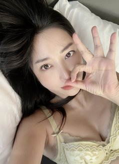 Zena - escort in Cebu City Photo 2 of 2