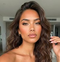 Zendaya - escort in Hong Kong