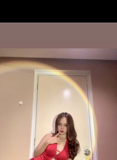 Zendaya - puta in Manila Photo 14 of 17