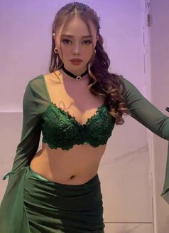 Zendaya - escort in Manila Photo 3 of 14