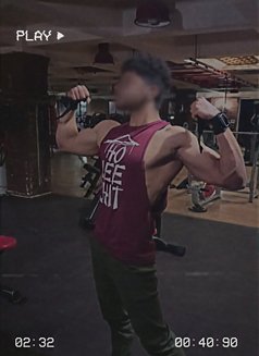 Zenin - Acompañantes masculino in Cairo Photo 8 of 8