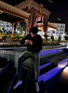 Zenin - Male escort in Cairo Photo 10 of 14