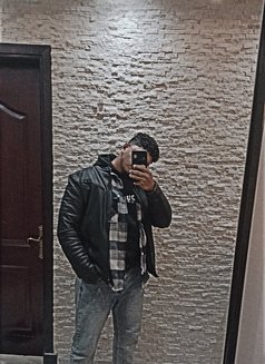 Zeninx - Male escort in Cairo Photo 3 of 7