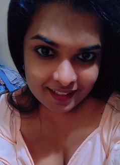 Zephyra - Transsexual escort in Georgetown, Penang Photo 8 of 8