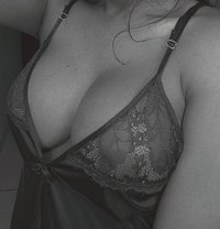 Zera celin - Acompañantes transexual in Kochi