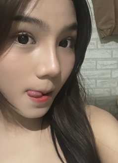 Zeraaa - Transsexual escort in Jakarta Photo 3 of 7