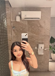 Zeraaa - Acompañantes transexual in Jakarta Photo 14 of 23