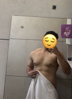 Zeus - Male escort in Hyderabad Photo 6 of 7