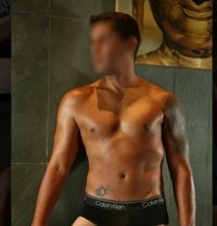 Outcall massage in Madrid by Zeus - Male escort in Madrid