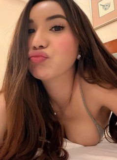 Sienna - escort in Hong Kong Photo 22 of 23