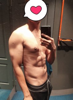 Zey - Male escort in Bangalore Photo 2 of 5