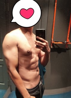 Zey - Male escort in Bangalore Photo 3 of 5