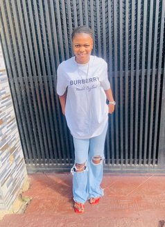 Zeya - escort in Guwahati Photo 2 of 5