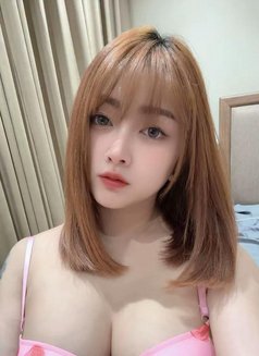 Zeya - escort in Al Manama Photo 4 of 6