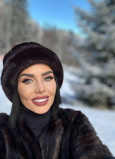 Zeya - escort in Hong Kong Photo 11 of 11