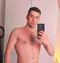 Zeyad - Male escort in Abu Dhabi