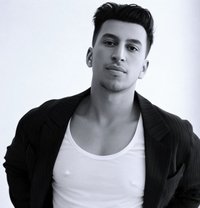 Zeyad - Male escort in Dubai