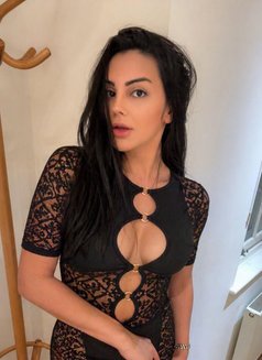 Turkish Zeynep - escort in London Photo 5 of 10