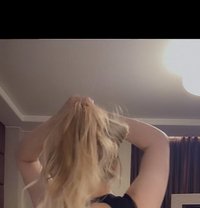 Zeynep - escort in Bali Photo 5 of 5