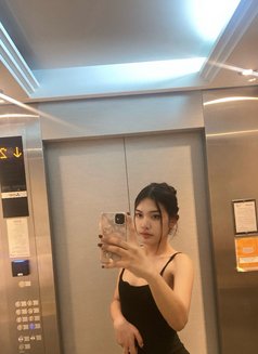 Zeza Th - Transsexual escort in Abu Dhabi Photo 5 of 7